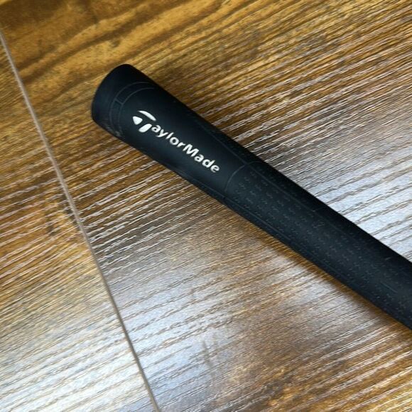 Taylormade 300 Ti Driver 9.5° Tour Regular Flex S-90 Shaft Right Handed - Picture 9 of 9